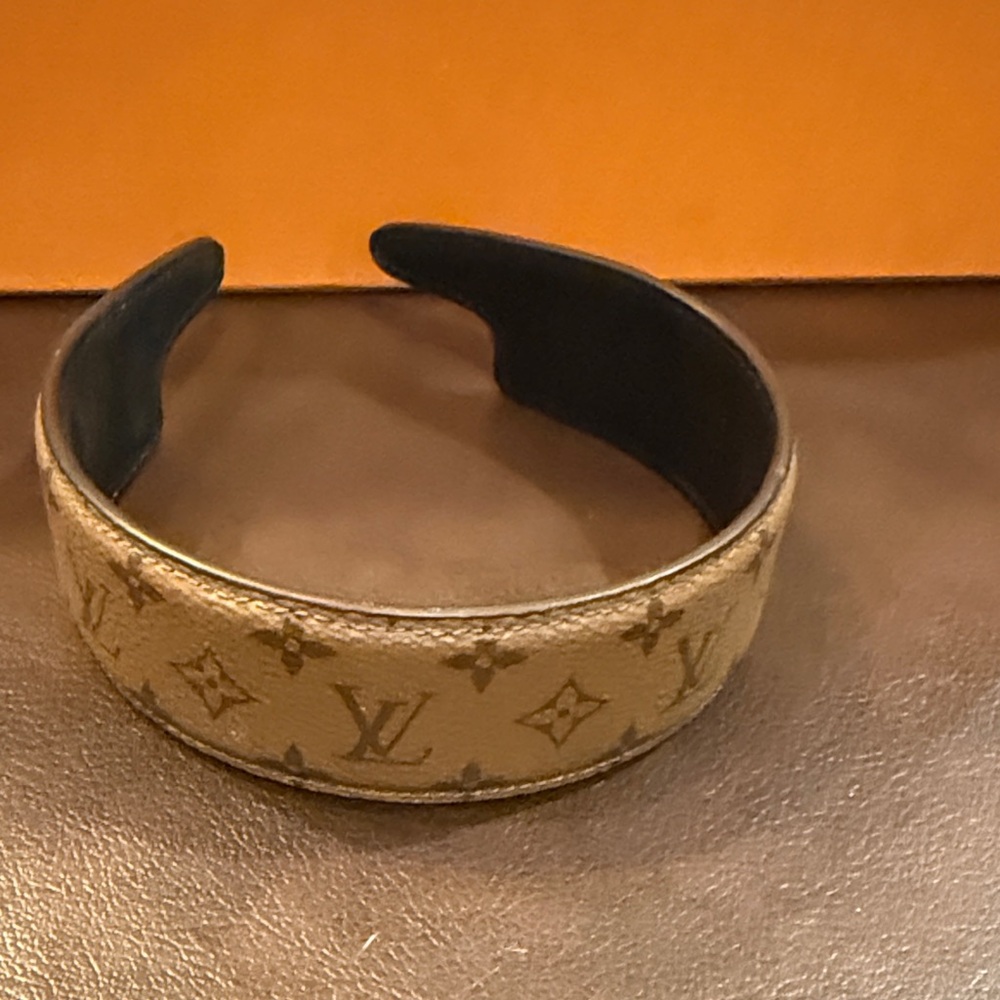 Louis Vuitton Tan Monogram Headband with Black Interior